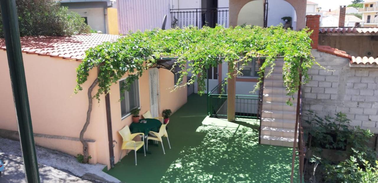 Apartman Gabriel Podgora Extérieur photo