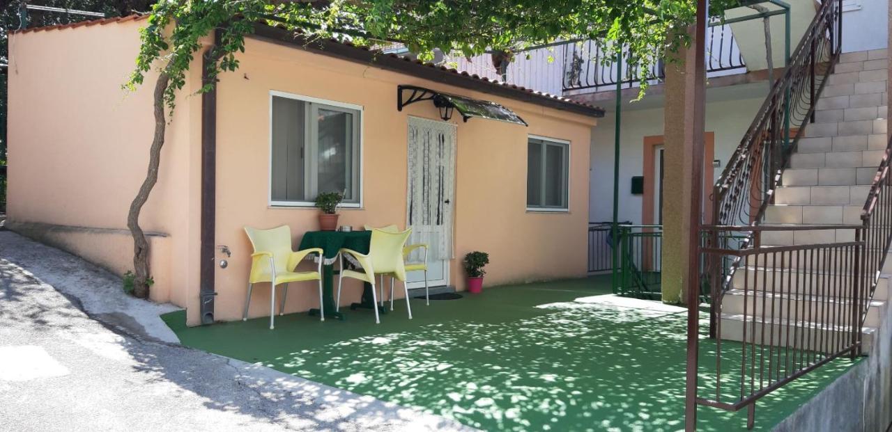 Apartman Gabriel Podgora Extérieur photo